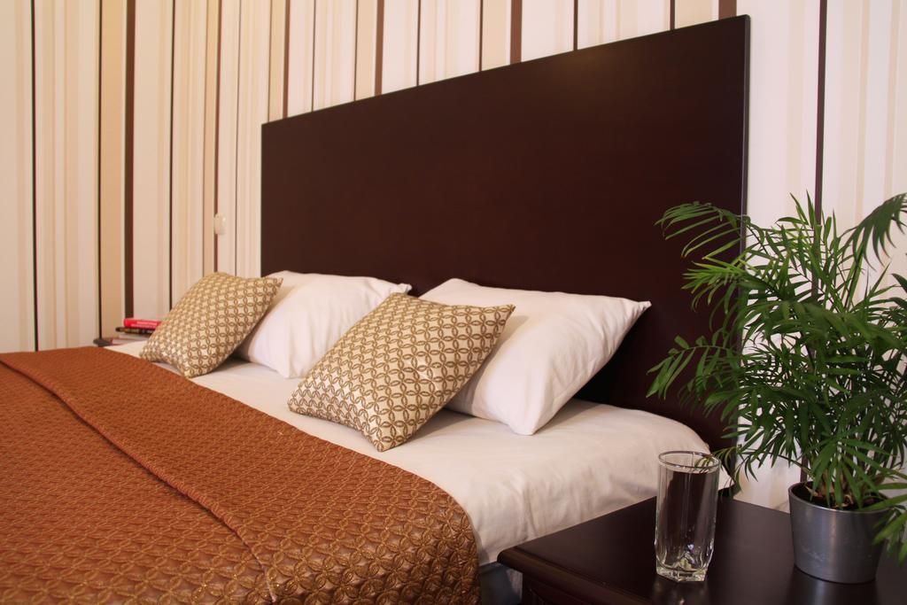 Hotel Business Apartments Dnipro Room photo